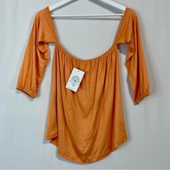 Amerikan Basics Women’s Off The Shoulder Loose Tee Orange NWT - Picture 1 of 6